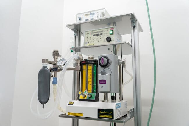 動物用麻酔器/人工呼吸器/電気メス